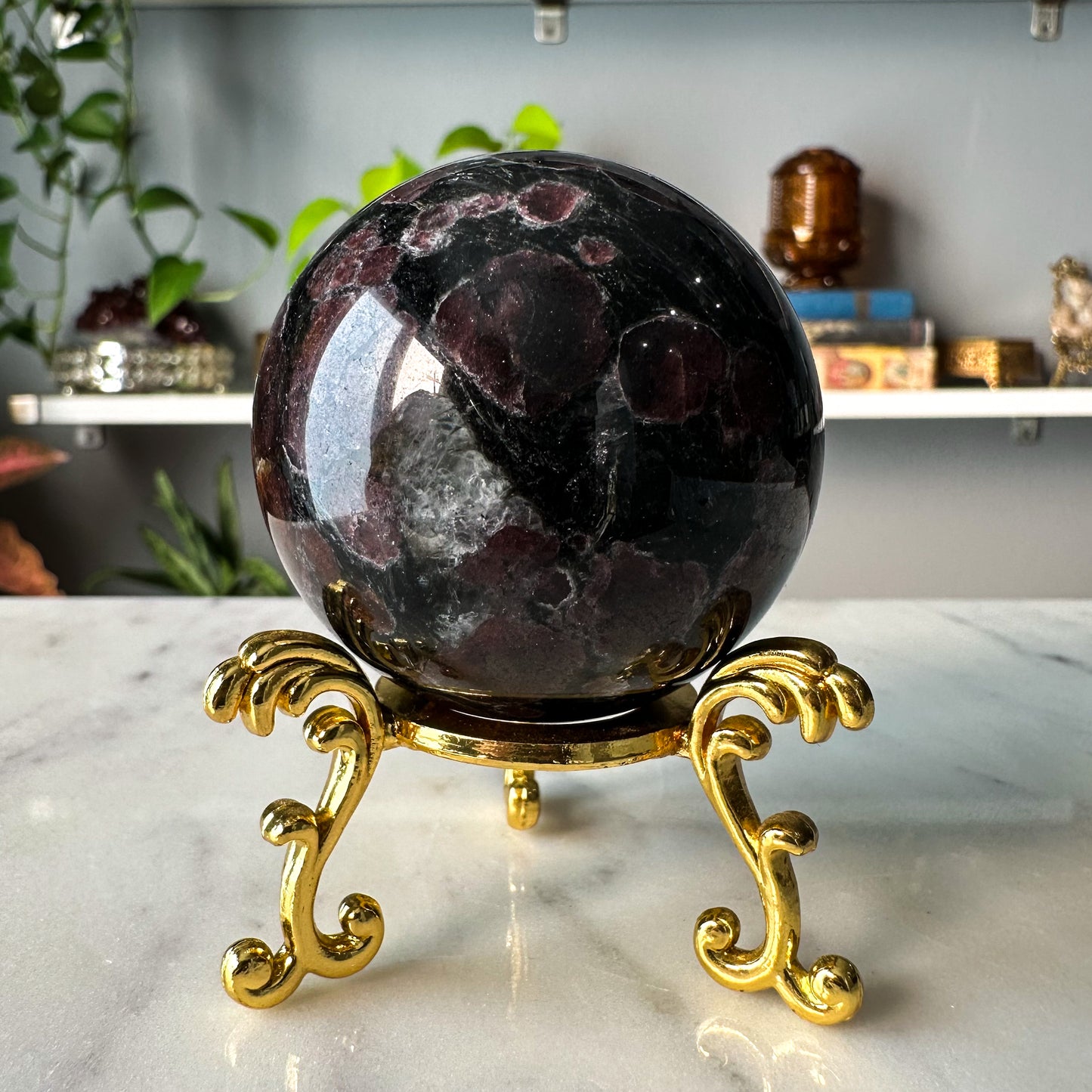 Garnet in Arfvedsonite Sphere