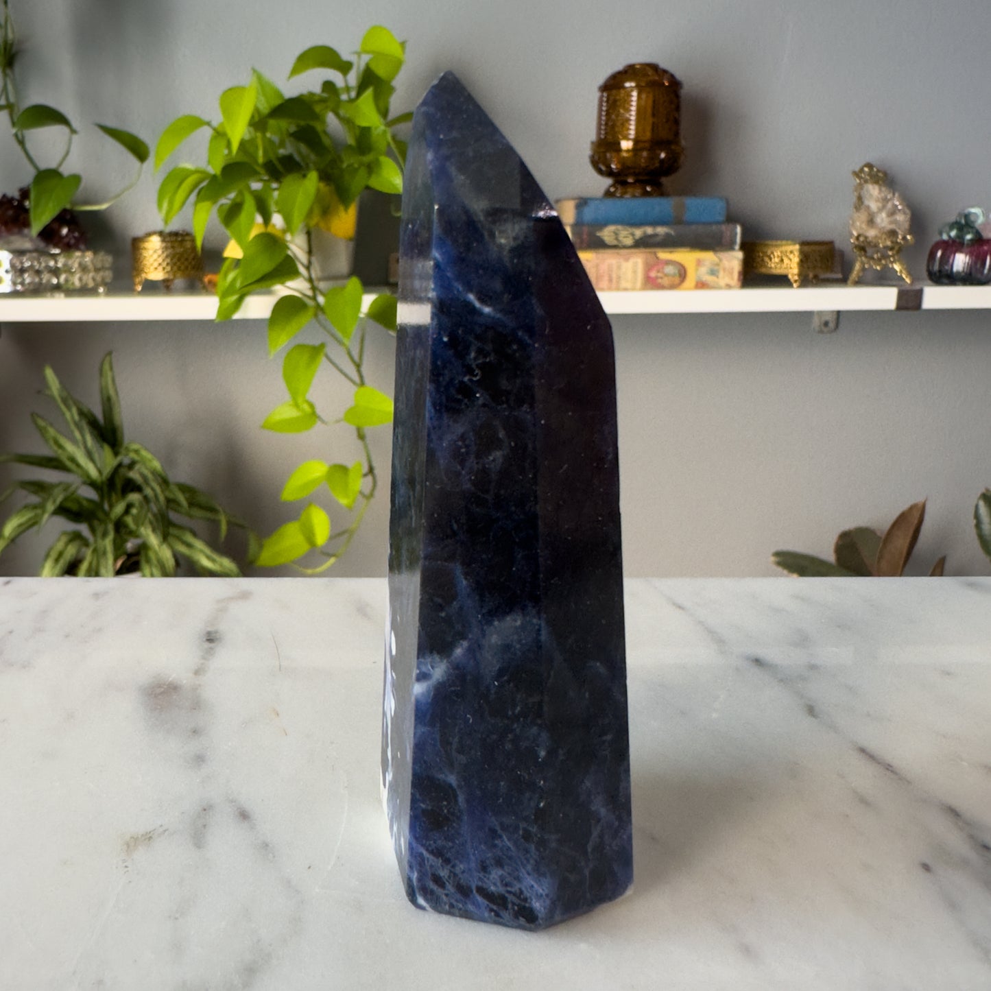 Flashy Sodalite Tower | 001