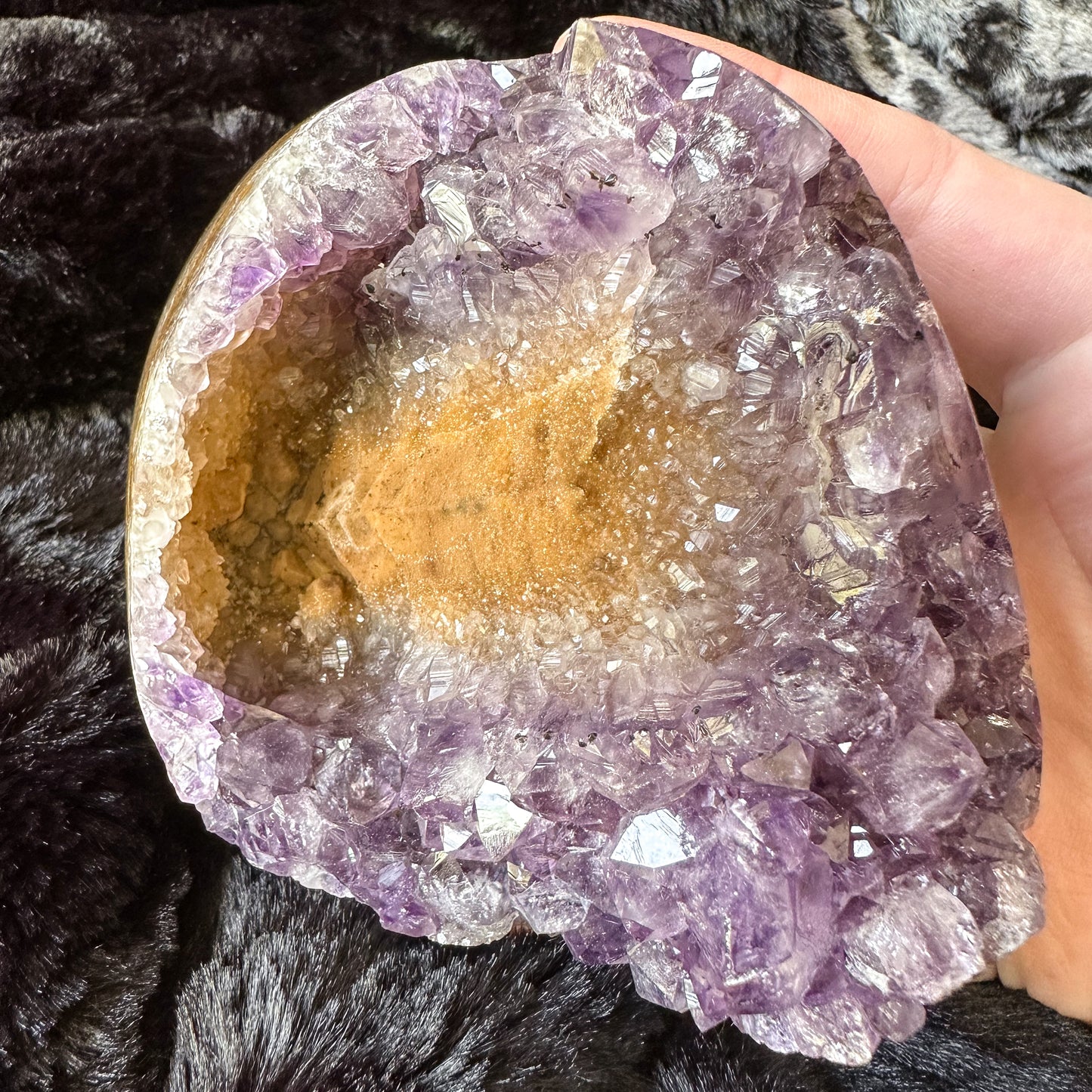 Amethyst after Calcite Pseudomorph